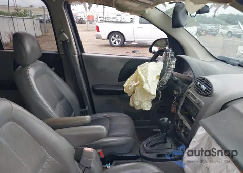 2004 Saturn Vue V6 z USA, uszkodzony, nr VIN 5GZCZ53424S829756